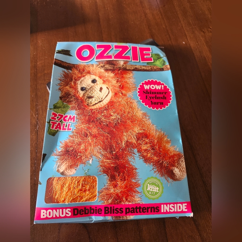 Monkey knit kit